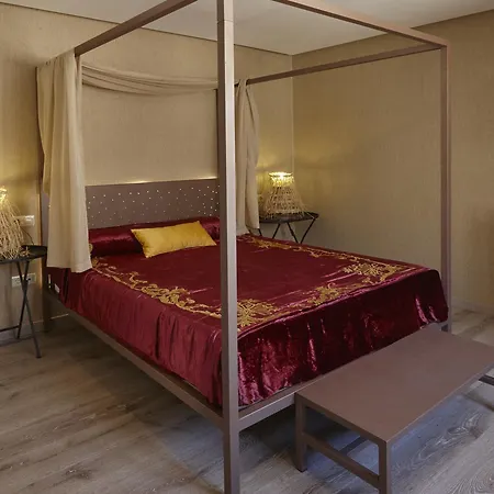 Hotel Galería Essentia