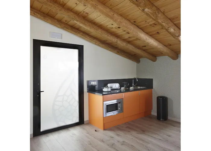 Galeria Essentia 3*