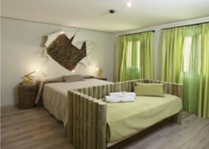 فندق Galeria Essentia 3*