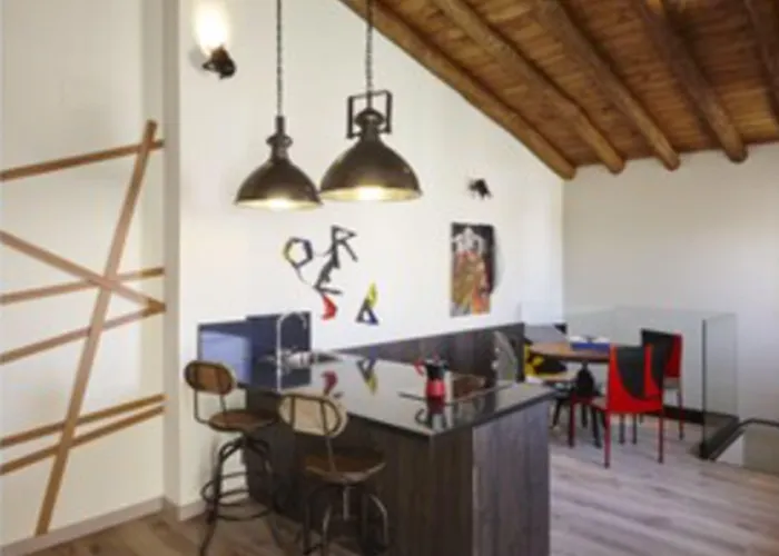 Galeria Essentia اراسنا