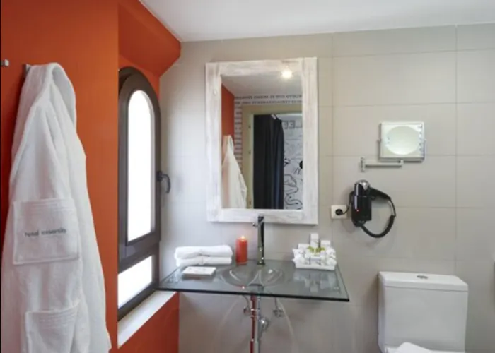 Galeria Essentia فندق اراسنا