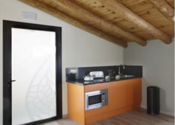 Galeria Essentia فندق 3*